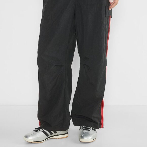 Aritzia - TNA - Barry Cargo Pant - Perfect Condition - Picture 3 of 6